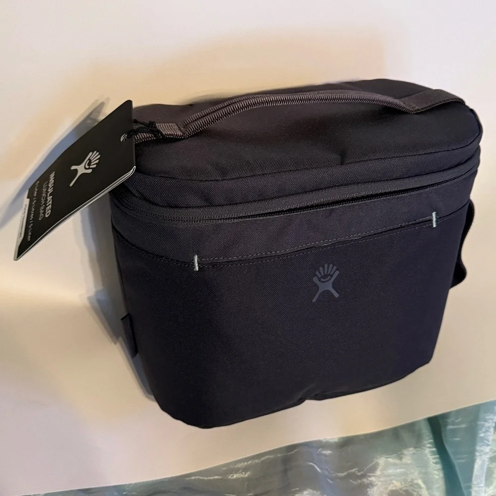 Hydro Flask 5L Lunch Bag - Picture 2 of 6